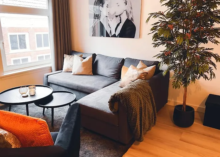 Bella's Place Apartamento Breda